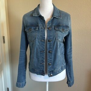 Curve Jean Jacket size small in excellent condition